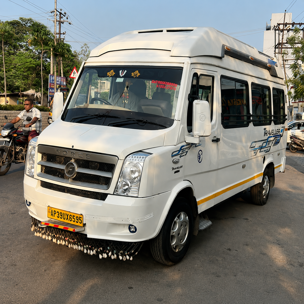 Minibus / Passenger Van